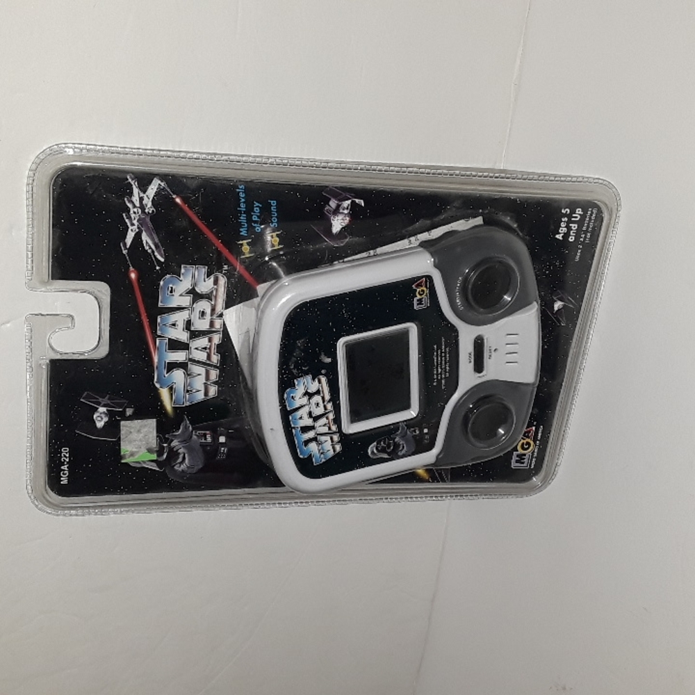 NEW IN BOX 1995 MGA-220 STAR WARS X WING ELECTRONIC GAME SEALED